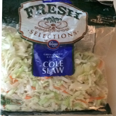 Green Cabbage and Carrots Cole Slaw