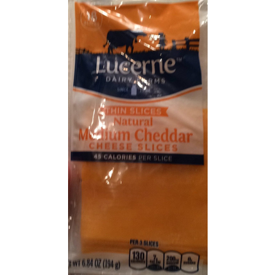 Medium Cheddar Cheese Slices