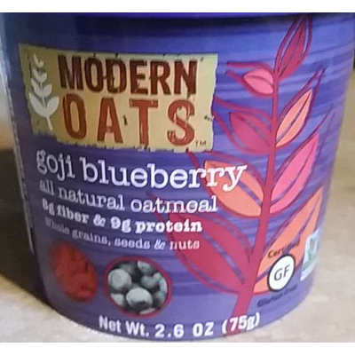 Goji Blueberry Oatmeal