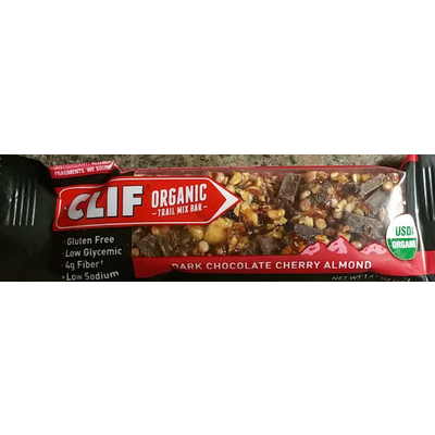 Organic Trail Mix Bar, Dark Chocolate Cherry Almond