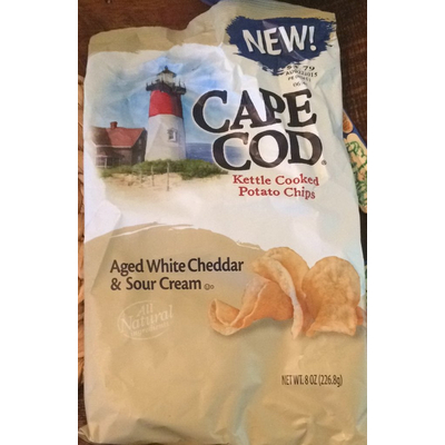 Kettle Cooked Potato Chips, Aged White Cheddar & Sour Cream