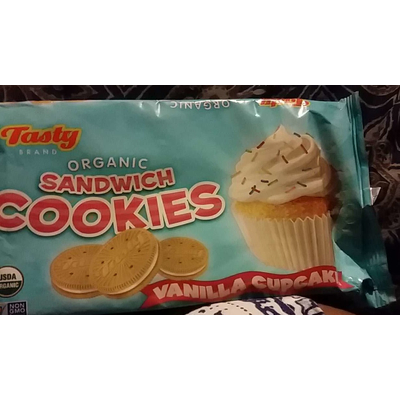 Vanilla Cupcake Sandwich Cookies