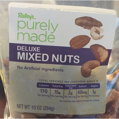 Deluxe Mixed Nuts