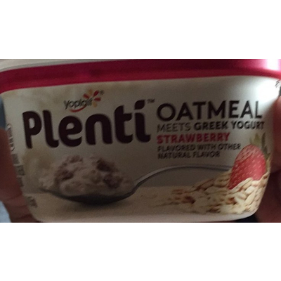 Strawberry Oatmeal Greek Yogurt