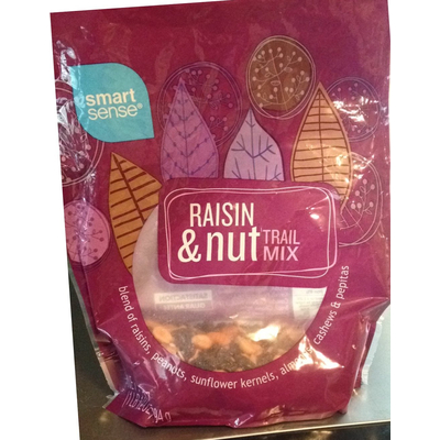 Raisin & Nut Trail Mix