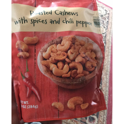 Roasted Cashews with Spices & Chili Pepper