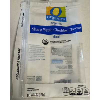 Sharp White Cheddar Cheese, Sliced