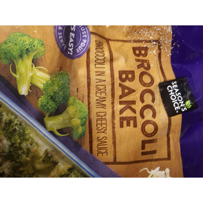Broccoli in a Creamy Cheesy Sauce