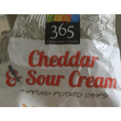Potato Chips, Rippled Cheddar & Sour Cream