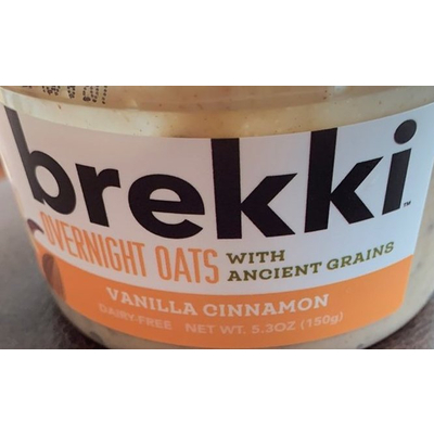 Vanilla Cinnamon Overnight Oats with Ancient Grains