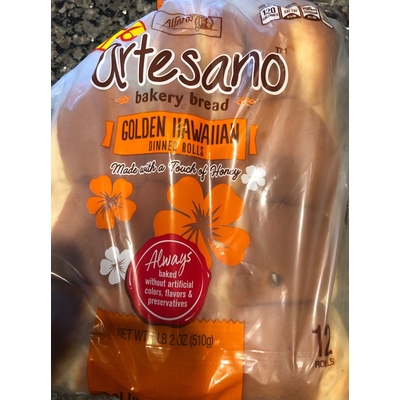 Golden Hawaiian Dinner Rolls
