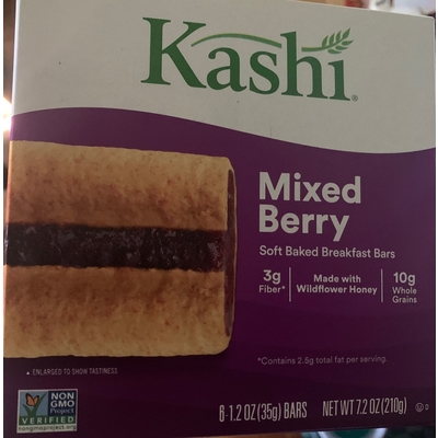 Mixed Berry Soft Baked Breakfast Bars