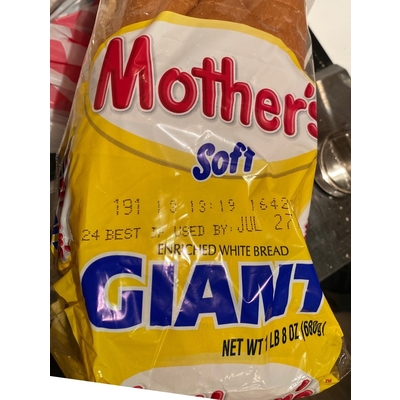 Soft Giant Enriched White Bread