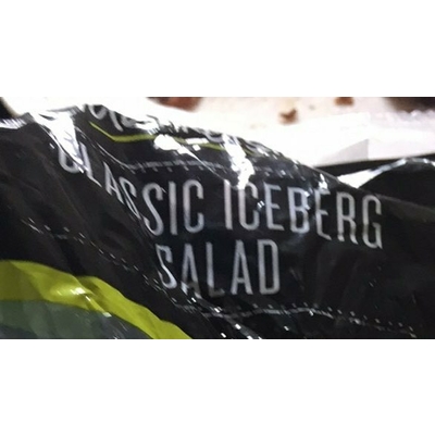 Classic Iceberg Salad