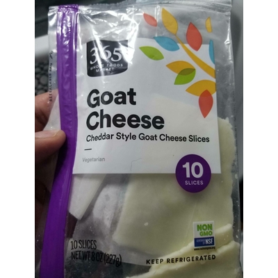 Goat Cheese Slices, Cheddar Style